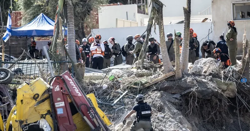 İran, İsrail’in Beyt Şemeş kentini vurdu: 12 yaralı