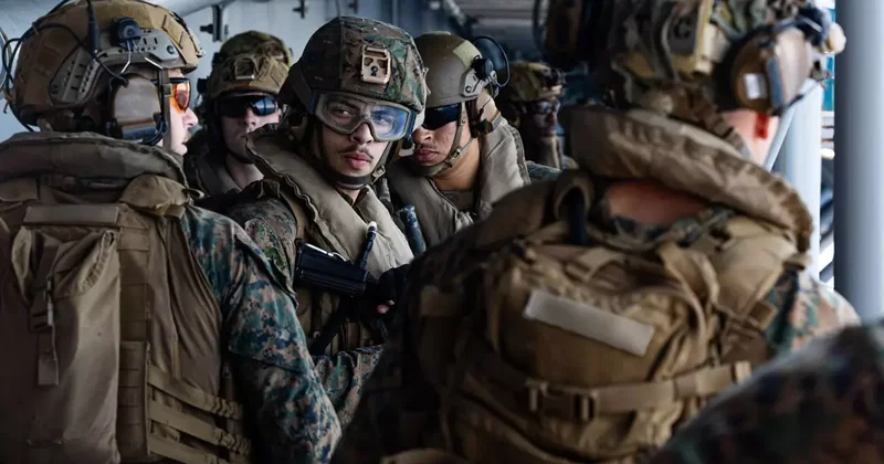 ABD nin 3 bin 500 deniz piyadesi Orta Doğu ya ulaştı