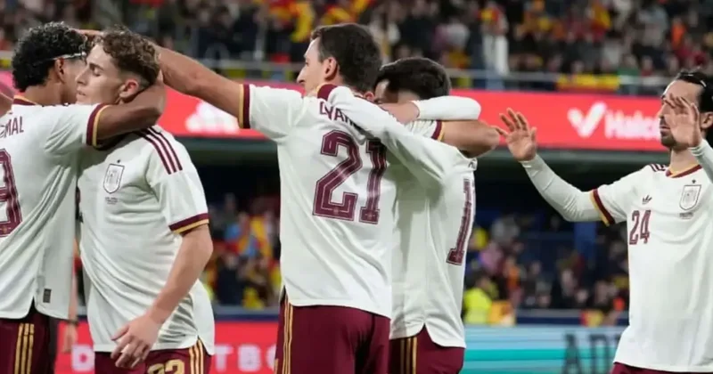 İspanya, Sırbistan ı güle oynaya yendi