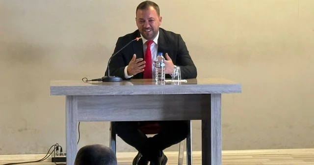 Narman da LGS ve YKS öğrencilerine motivasyon semineri düzenlendi Erzurum Haberleri