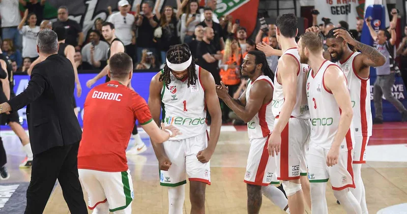 Karşıyaka 2 maça kaldı