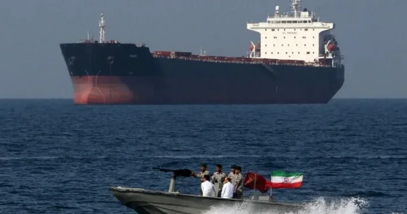 Hürmüz’de abluka savaşı: İran gemileri ABD hattını geçti Ortadoğu Haberleri