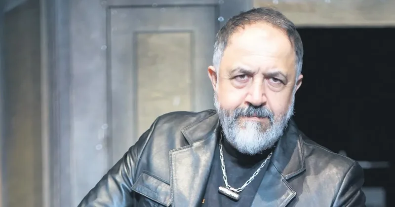 ‘Mercan Köşk’ün kadrosu netleşiyor: İlk isim Mehmet Özgür