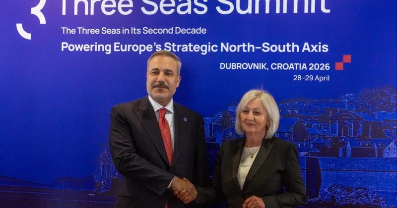 Dışişleri Bakanı Fidan, Bosna Hersek Bakanlar Konseyi Başkanı Kristo ile görüştü