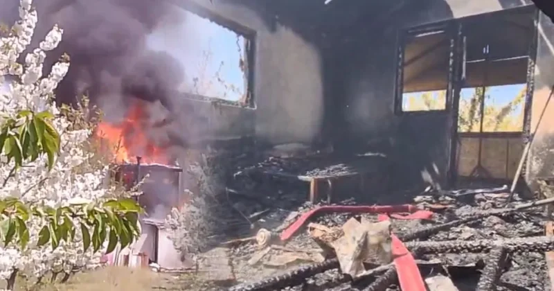 Amasya da iki katlı ev ve depo kül oldu Sözcü Gazetesi