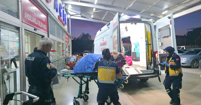 Adana da baba tartıştığı kızını bıçakla yaraladı Adana Haberleri