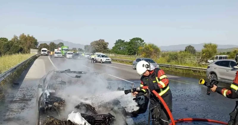 Germencik’te araç küle döndü