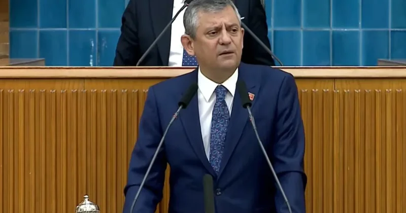 CHP liderinin kürsüden teşekkür ettiği bakan Sözcü Gazetesi