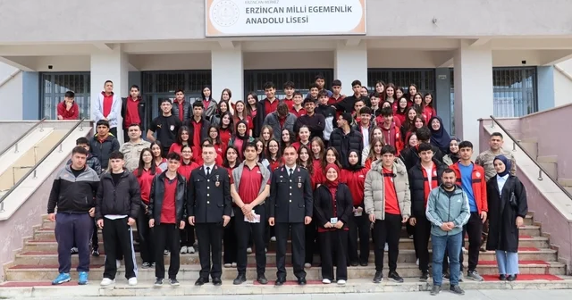 Erzincan da 882 öğrenciye jandarma akademisi tanıtıldı Erzincan Haberleri