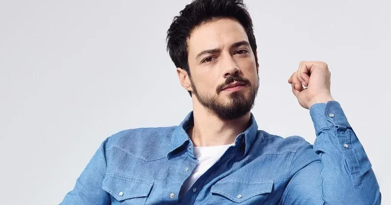 ‘Orhan Bey’ tiyatroda