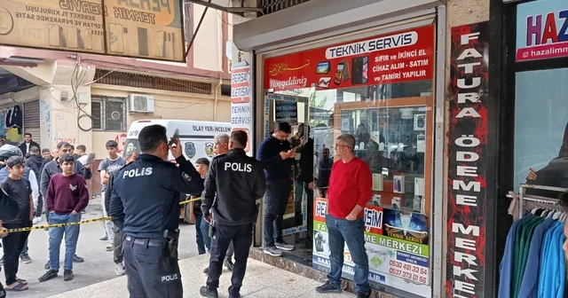 500 saatlik görüntü incelendi: Cinayet şüphelilerinden 4 ü tutuklandı Cinayet sonrası motosikleti yaktılar, operasyonlarda tabancalar ve kar maskeleri ele geçirildi Adana Haberleri