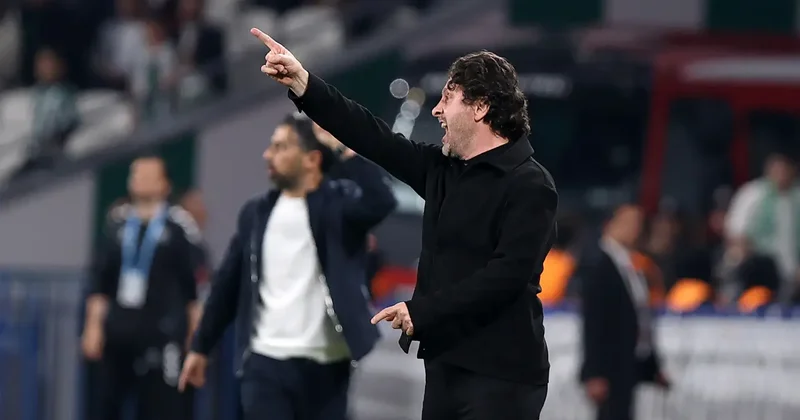 İlk yarı fecaat diyen Fatih Tekke: Birincilik hedefini bugün kaybettik