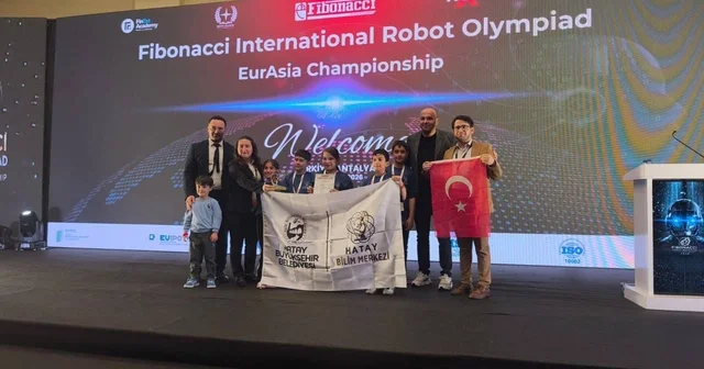 Hataylı öğrenciler uluslararası robot olimpiyatlarında büyük başarı elde etti Hatay Haberleri