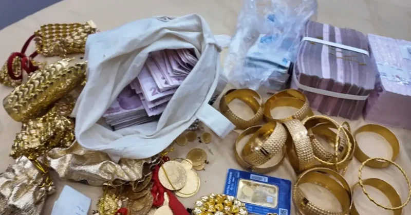 Konya da şafak operasyonu! Evden servet çıktı