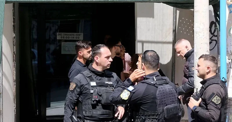 Emeklilik kurumunda silah sesleri! 89 yaşındaki saldırgan şehri kana buladı