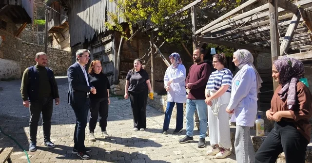 Kaymakam Arıkan dan Apçağa köyünde restorasyon çalışmaları incelemesi Erzincan Haberleri