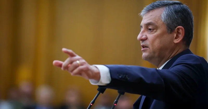 Özgür Özel 81 il, 973 ilçe deyip tarih verdi: Yolumuz açık olsun