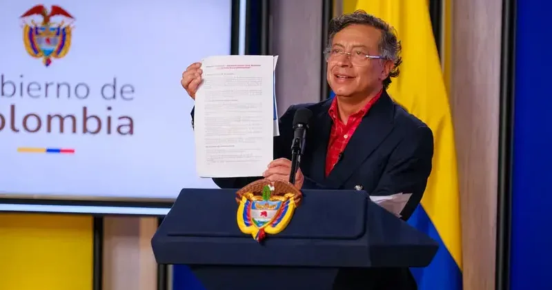 Kolombiya Cumhurbaşkanı Petro dan bombalı saldırı açıklaması