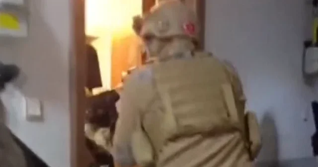 Yeni nesil suç çetesine elebaşı operasyonu: 5 ayrı silahlı saldırının failleri yakalandı VİDEO İZLE