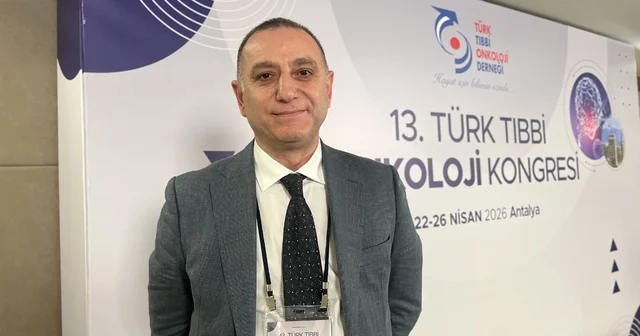 Onkoloji uzmanından sosyal medya kürlerine uyarı: Masum görülen bitkilerin içinde birçok kimyasal var Prof. Dr. Bülent Karabulut: Kanser hastalarının zarar görmesini istemediğimiz için güvenli bulmuyoruz Antalya Haberleri