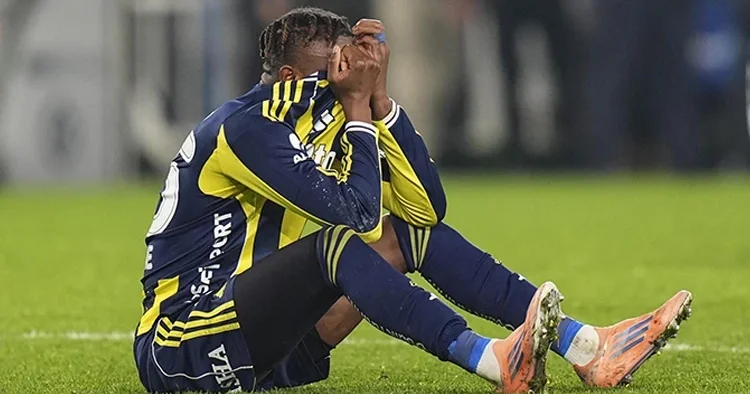 Fenerbahçe ye Nene den kötü haber! Sahalardan ne kadar uzak kalacağı netleşti