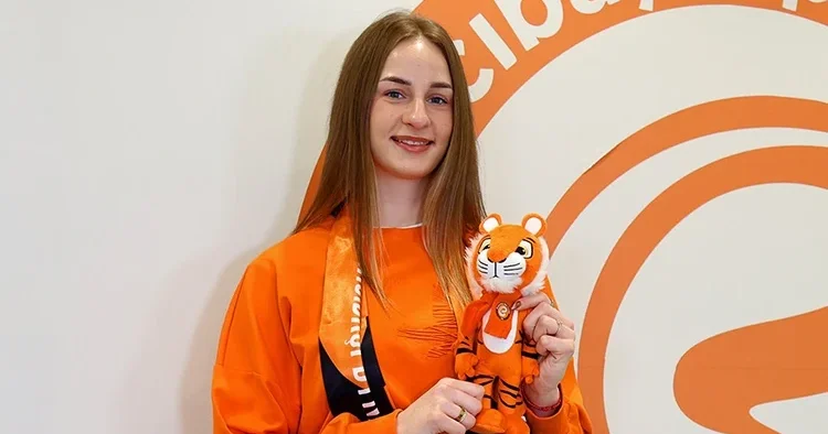 Eczacıbaşı Aleksandra Uzelac ı kadrosuna kattı!