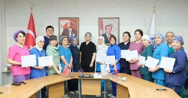 Özbekistanlı sağlık profesyonellerine destek Erzurum Haberleri