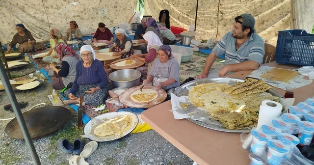 Yunus Pınarı Mezarlığında geleneksel bayram buluşması Denizli Haberleri