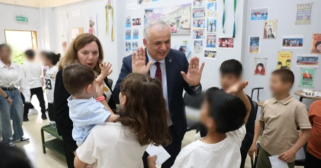 Devlet korumasındaki çocuklara bayram ziyareti Düzce Haberleri