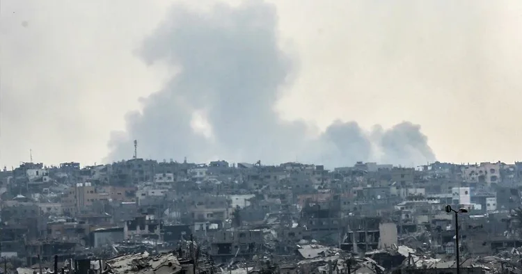 İsrail den Gazze de işgali genişletme kararı