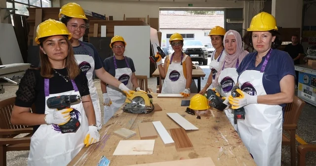 Kadınlar güçleniyor, Muğla değişiyor Projelerle 42 bin kadın ve çocuğa ulaşıldı Muğla Haberleri