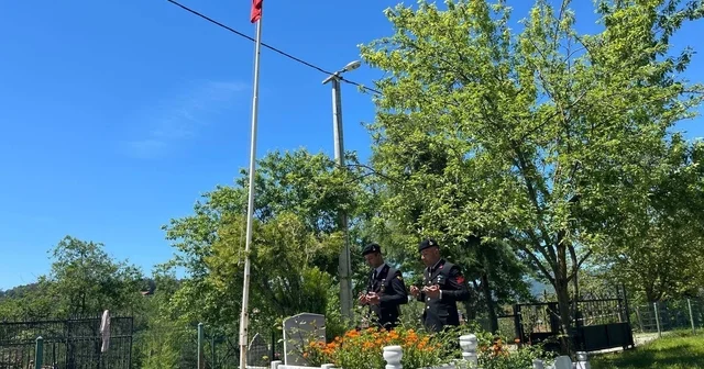 Düzce de şehit Jandarma Er Recep Erdoğan dualarla anıldı Düzce Haberleri
