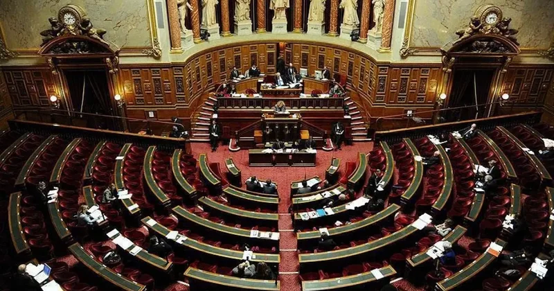 Duygu dolu anlar: Fransa Meclisi nden Türkiye ye özel teşekkür