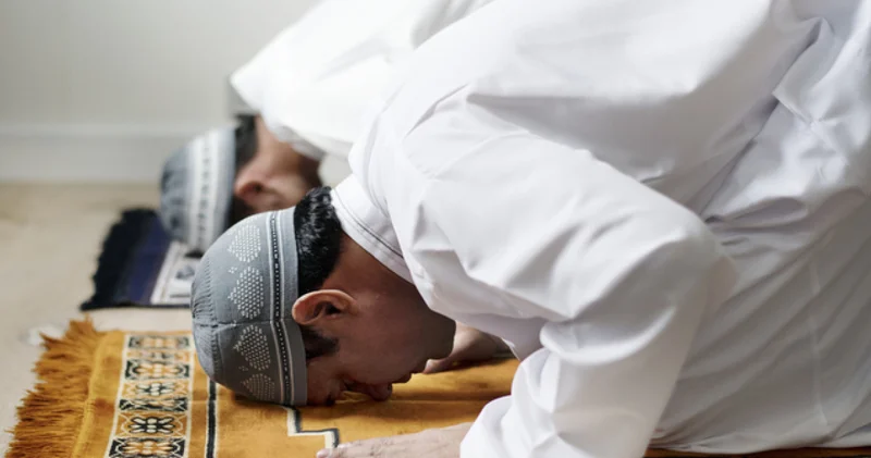 Kurban kestikten sonra namaz kılınır mı, nasıl kılınır? Kurban kestikten sonra kaç rekat namaz kılınır, nasıl niyet edilir, ne zaman kılınır?