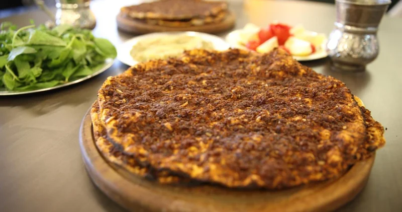 Lahmacunu bin 450 liraya satan işletmeye dev ceza