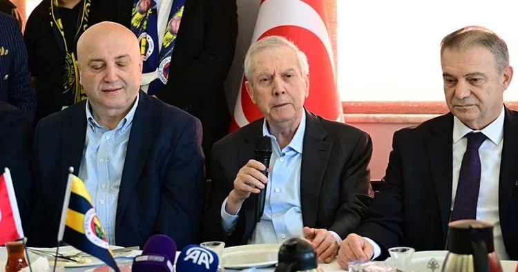 Nihat Özbağı ndan Aziz Yıldırım a: Şampiyonluktan önce stadı bitireceğim!