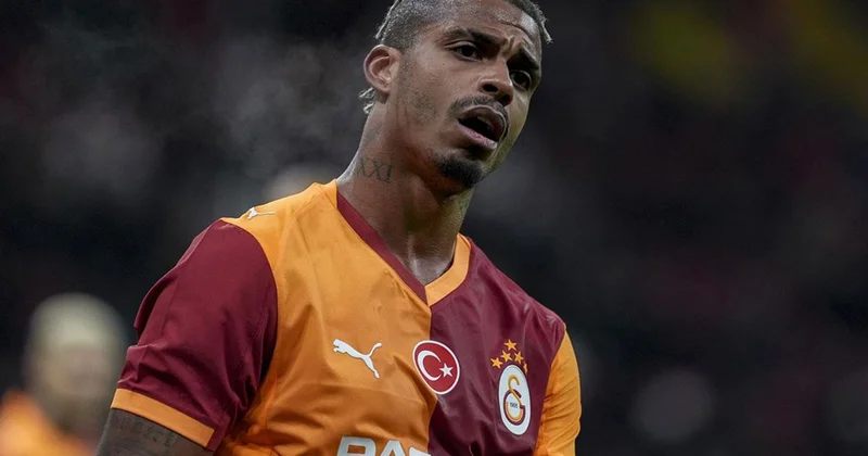 Galatasaray da hiç umulmadık kriz: Sözleşmeyi imzalamıyor
