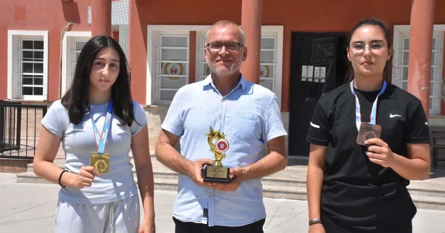 İzmirli şampiyon judocuların hedefi Avrupa da madalya İzmir Haberleri Habertürk Yerel Haberler