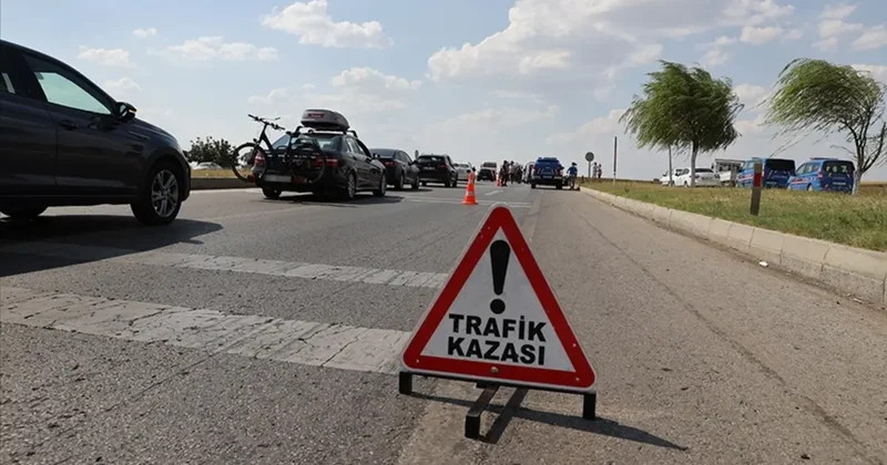Şırnak’ta araç şarampole uçtu: 1’i bebek 5 kişi yaralandı