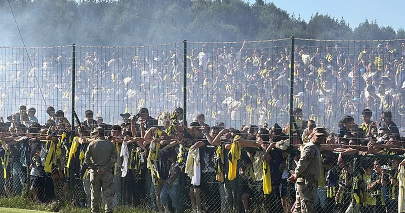 Fenerbahçe taraftarı önünde çalıştı!
