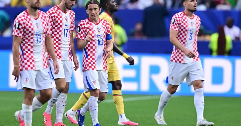 Tecrübe kazandı! Hırvatlar 40 lık Modric in resitaliyle son 32 de