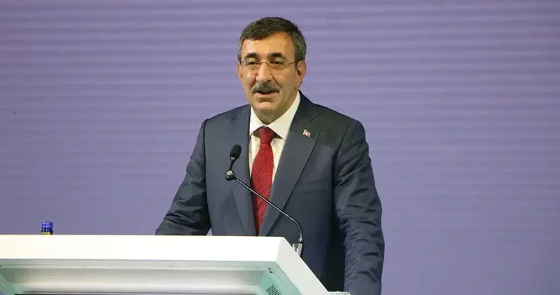 Cumhurbaşkanı Yardımcısı Yılmaz: Hafızlık, ilim yolculuğunun en sağlam başlangıçlarından biridir