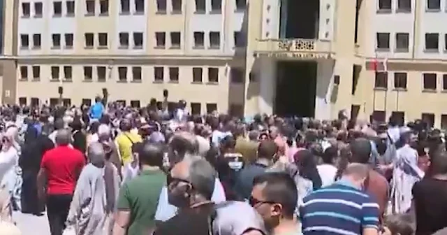 İmam hatip okullarına yoğun ilgi: Binlerce öğrenci kontenjana hak kazanabilmek için mücadele verdi VİDEO İZLE