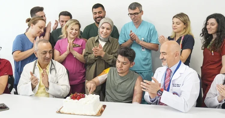 Nice yaşlara Erenay