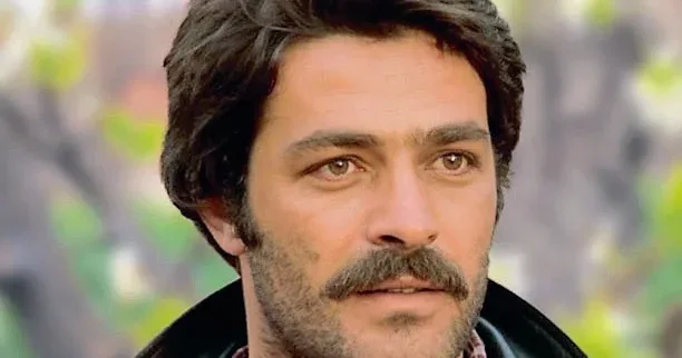 YÜKSEL AYTUĞ Adamlığın kitabında son sayfa da çevrildi