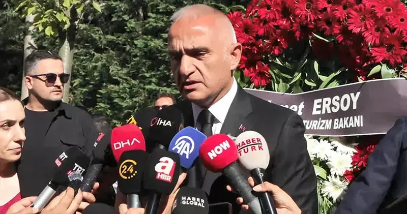 Bakan Ersoy: Kadir İnanır çok eşsiz bir değerdi çok önemli bir ustaydı