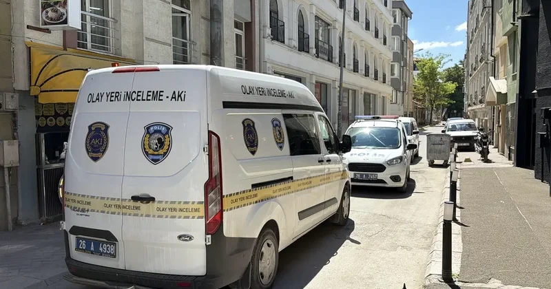 Eskişehir de bir kişi konakladığı apart odasında ölü bulundu