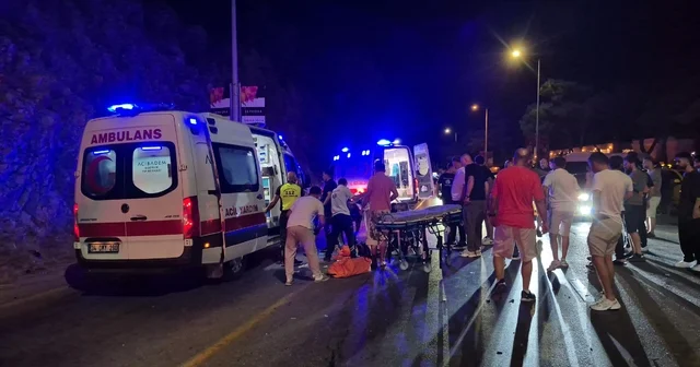 Bodrum da taksi ile motosiklet çarpıştı: 1 ölü, 1 ağır yaralı Muğla Haberleri Habertürk Yerel Haberler