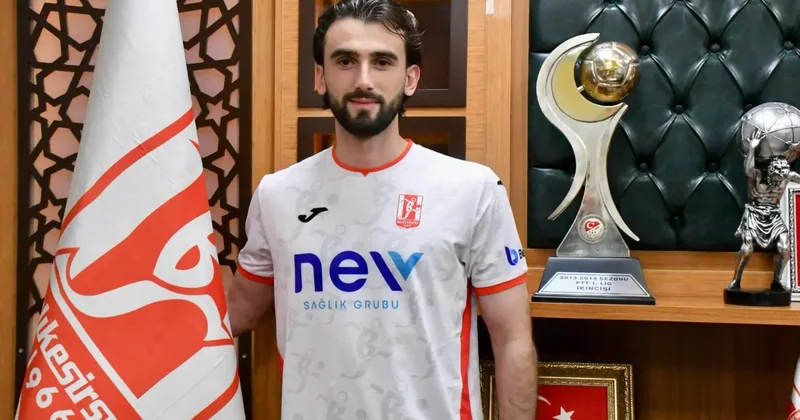 Futbola Fenerbahçe de başlamıştı! 3. Lig takımına imza attı