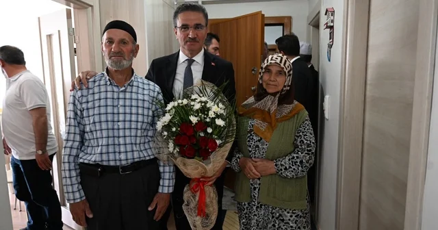 Vali Baruş tan Narman da şehit ailesi ve gaziye anlamlı ziyaret Erzurum Haberleri Habertürk Yerel Haberler